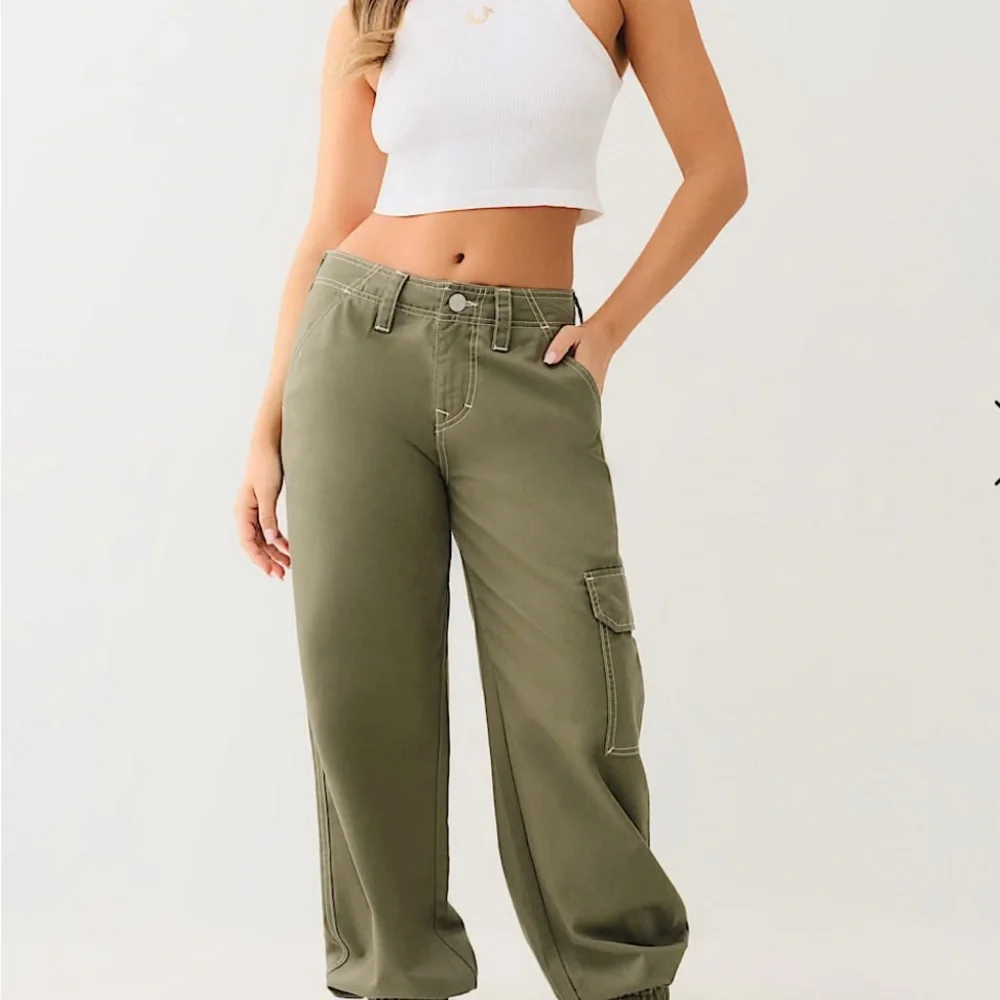 TRUE RELIGION OLIVE/MILITARY BOBBI BAGGY CARGO JOGGERS BIG T PANTS SIZE 26